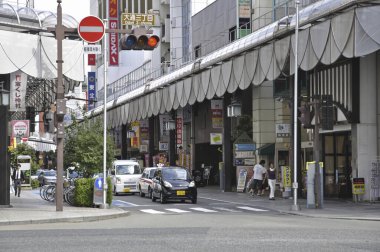 Morioka sonbaharın başlarında - Morioka 'nın en hareketli ana caddesi