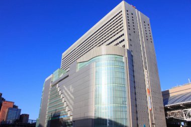 Modern şehir binalarının cephesi