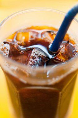 Kamışlı buzlu çay.