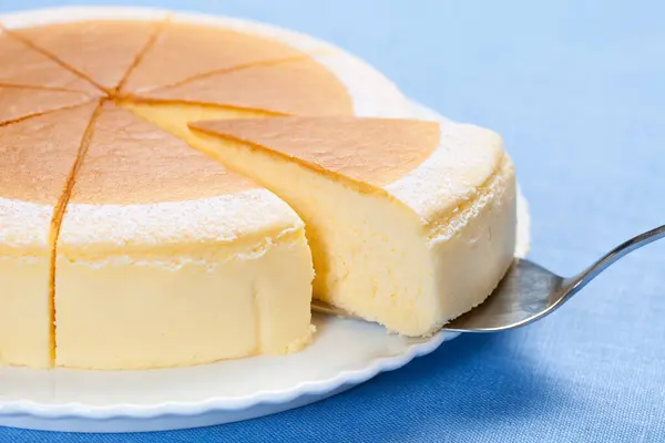 Close View Delicious Cheesecake Table — Stock Photo, Image
