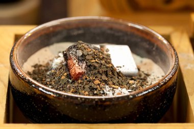 Yakın plan. Lezzetli Asya yemekleri manzarası.