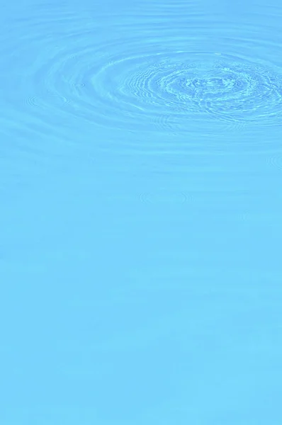 Επιφάνεια Γαλάζιου Θαλασσινού Νερού — Φωτογραφία Αρχείου