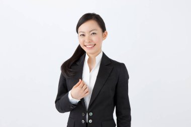 Beyaz arka planda Asya iş kadını 