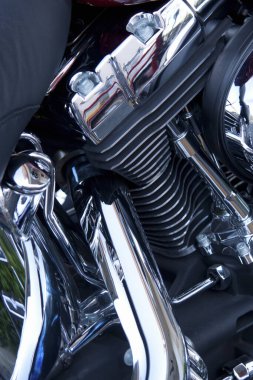 Modern motosikletin detaylı yakın çekim görüntüsü