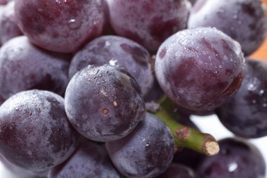 Taze olgun organik üzümler, yakın çekim görüntüsü.        