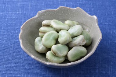 Broad Beans 'in kasedeki görüntüsünü kapat.
