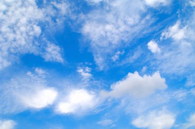 Gökyüzündeki güzel bulutlar, doğa