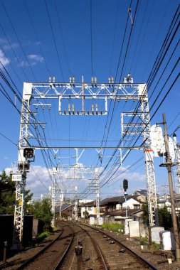 Tokyo, Japonya - 25 Haziran 2 0 1 9: Tokyo 'daki tren istasyonu