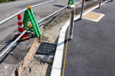 İnşaat alanında yol engeli