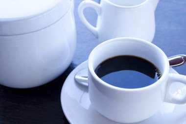 Kahveli sade kahve..