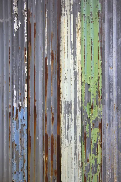 Çizik ve çatlaklarla metal doku