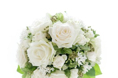 Bir buket beyaz gül.