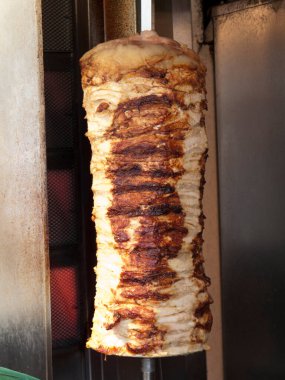 Dikey et yığını yavaşça kızarıyor.