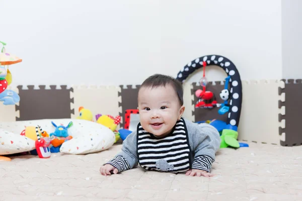 Evde Oynayan Sevimli Japon Bebek Küçük Asyalı Bir Çocuğun Portresi — Stok fotoğraf