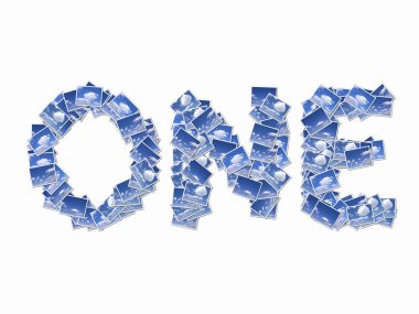 Mavi bulutlu gökyüzü ile iskambil kağıtlarından oluşan Metin Bir 