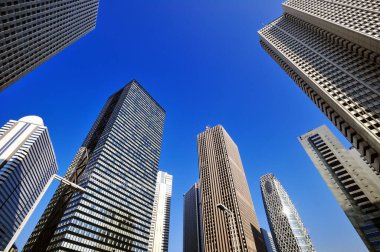 Modern ofis binaları, Japonya