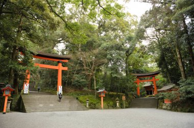 Şehirdeki tapınağın güzel manzarası.