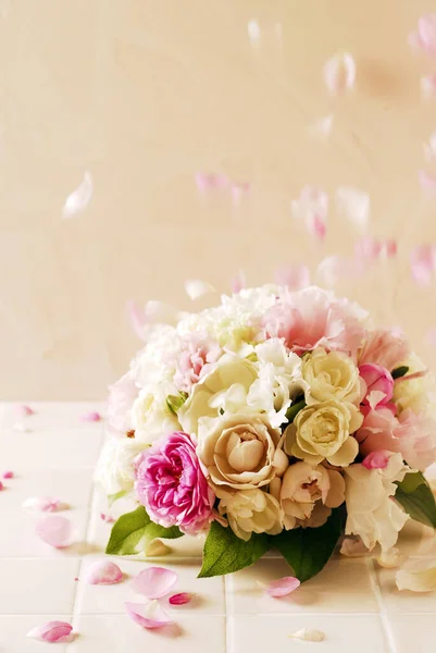 아름다운 분홍빛 꽃다발 — 스톡 사진