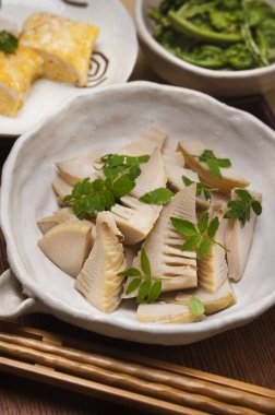 Lezzetli Japon mutfağı, bambu filizli pilav. 