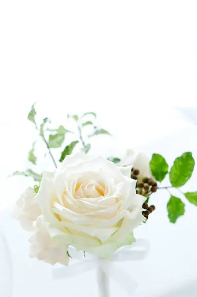 Düğün Süslemesi Beyaz Tonlarda — Stok fotoğraf