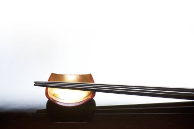 Dinlenme alanına yerleştirilmiş çubukların yakın görüntüsü