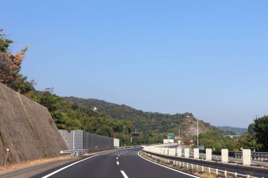 Şehirdeki otoyol manzarası