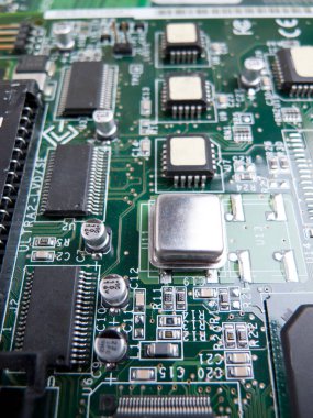 Elektronik devre kartı dokusunun yakın görüntüsü