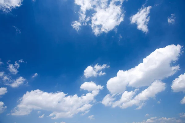 White Clouds Blue Sky — Stock Photo, Image