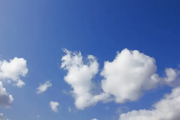Cielo Azul Con Nubes Blancas Fondo — Foto de Stock