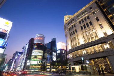 Bitirim, Ginza Tokyo alışveriş bölgesi.