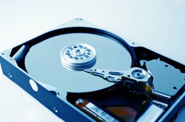 Bilgisayarın sabit diskini kapat 