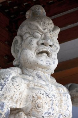  Japon savaşçısının heykeli, yaklaşın.