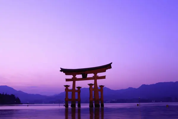 Uma Vista Grande Torii Ilha Miyajima — Fotografia de Stock