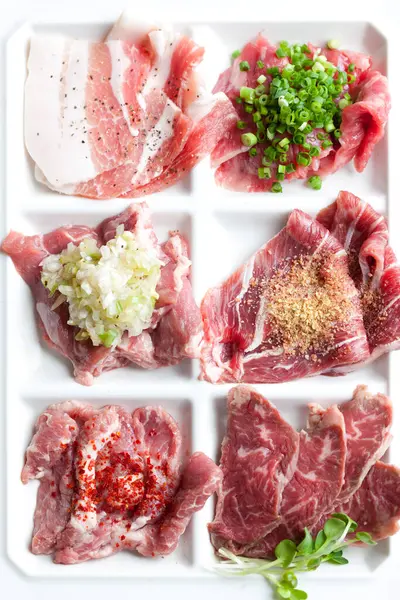Plate Sliced Meat Kitchen Table Closeup View — Stock Photo, Image