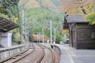 Kyoto şehrindeki tren istasyonu Japant