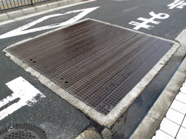 Gün boyunca çekilen yol işaretleri..