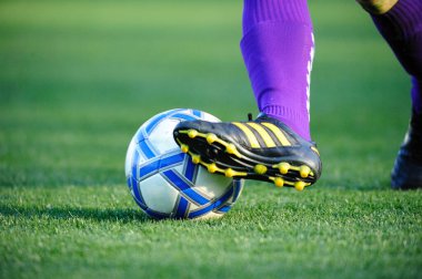 Japonya 'da futbol oynayan erkeklerin kırpılmış bölümü