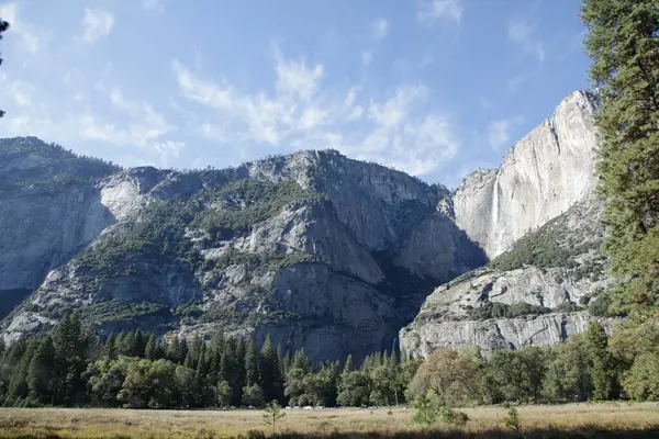 Йосемитский Национальный Парк Калифорнии — стоковое фото
