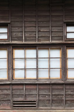 beyaz pencereli pencere