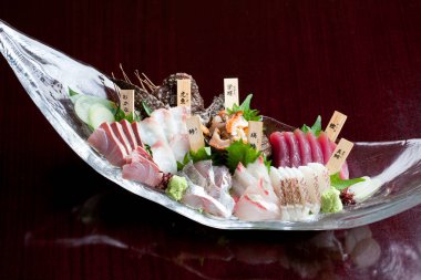 Japon suşi sashimi ve ton balığı.