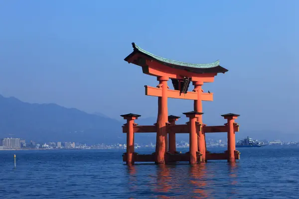 Miyajima Hiroszima Japonia Pływającej Bramie Itsukushima Przybytek — Zdjęcie stockowe