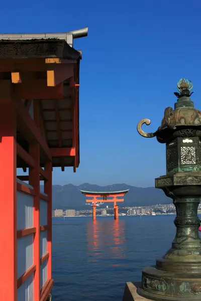 Миядзима Хиросима Япония Плавучих Ворот Храма Ицукусима — стоковое фото