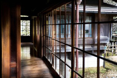 Geleneksel Japon evi iç mimarisi. 