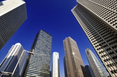 Modern ofis binaları, Japonya