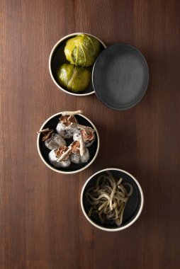 Ağız sulandırıcı yakın plan Asya yemekleri.