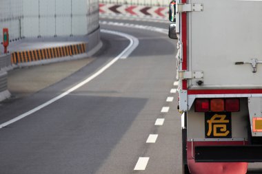 Şehirdeki otoyol manzarası