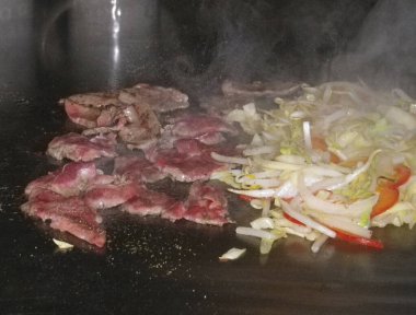 Yakından bakınca nefis Asya yemekleri.