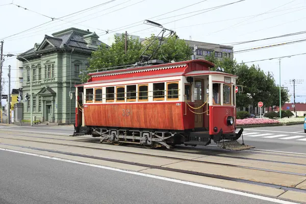 Şehirdeki Eski Tramvay — Stok fotoğraf