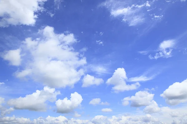 Vacker Blå Himmel Och Vita Moln Bakgrund — Stockfoto
