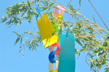 Tanabata festivali için dekorasyonlar, ayrıca Yıldız Festivali olarak da bilinir, bir Japon kutlaması.                       